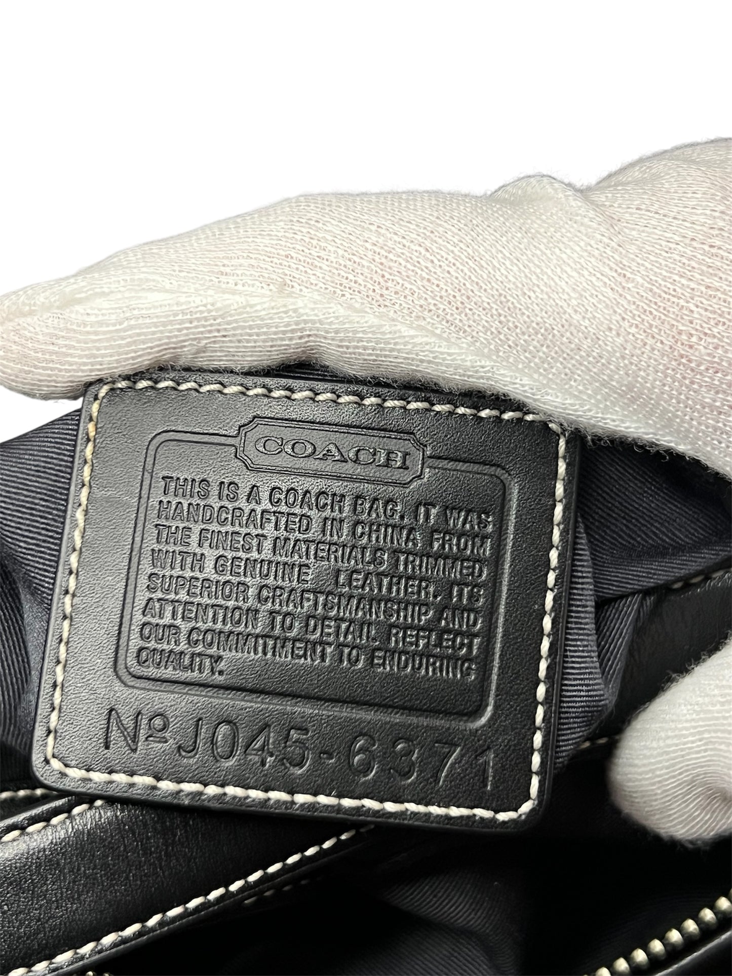 Coach Signature Hampton Baguette