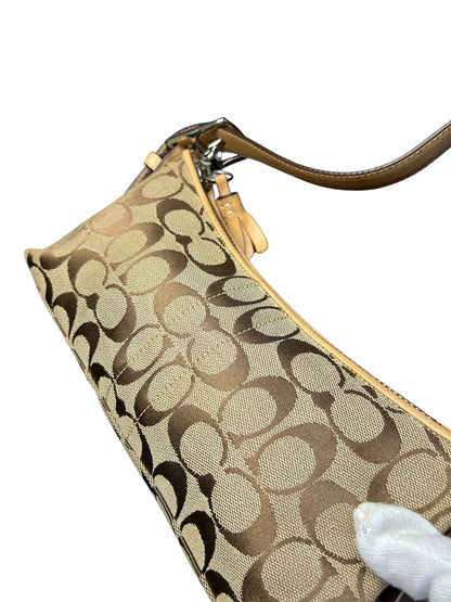 Coach Signature Hampton Baguette