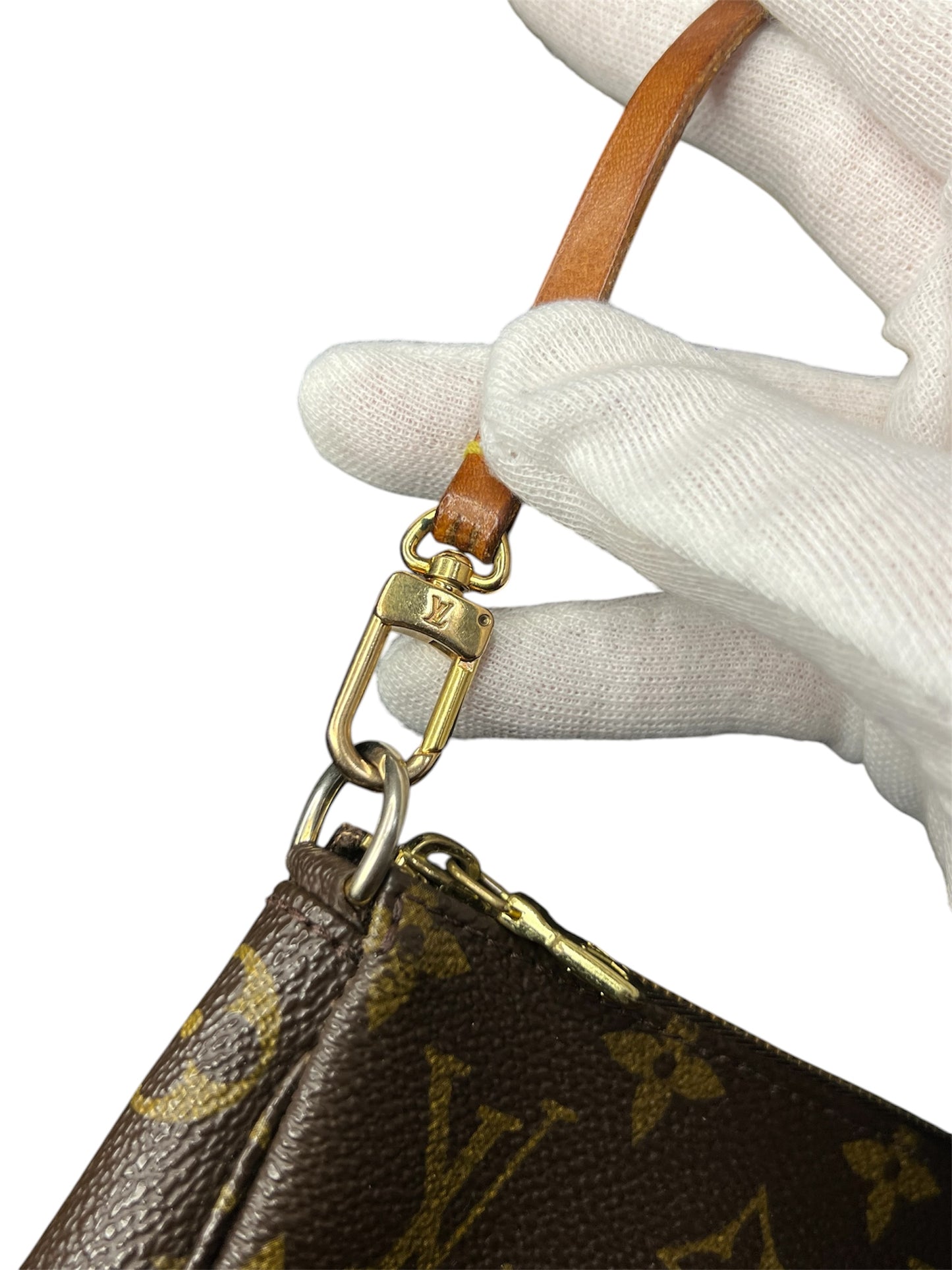 Louis Vuitton Monogram Pochette