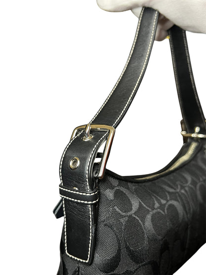 Coach Signature Hampton Baguette