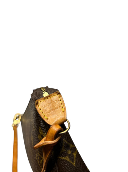 Louis Vuitton Monogram Pochette
